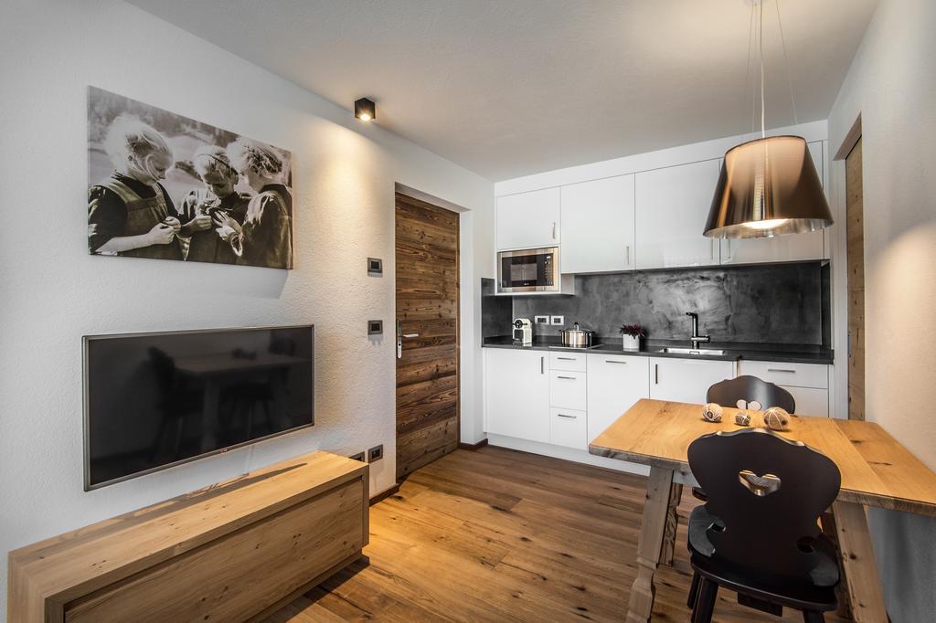 Chalet Prades Dolomiti Lodges لا فيلا الغرفة الصورة